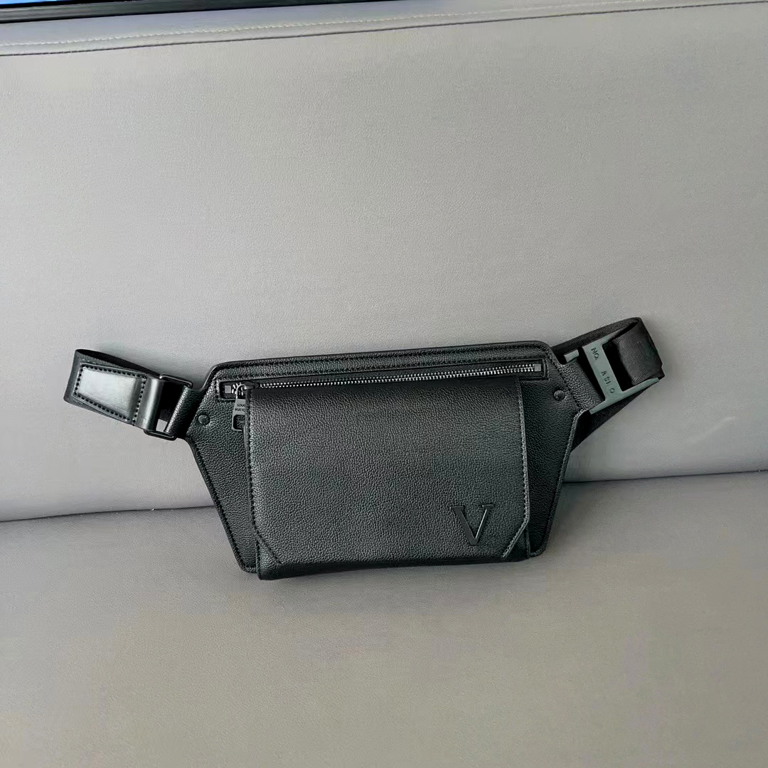 waist packs takeoff sling bum bag M57081 Designer clutch Womens man shoulder chest bag duffle handbag waistbags crossbody Genuine Leather Blue to