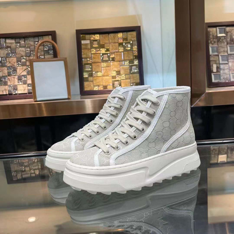 Baskets de créateurs Chaussures décontractées surdimensionnées Blanc Noir Cuir De Luxe Velours Daim Épaisseur Femmes Espadrilles Baskets Homme Fe