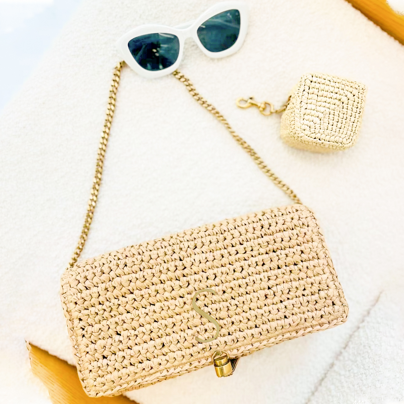 

Classic Raffias clutch bag Womens luxury handbag tote summer beach Bags mens tassel travel Straw flap designer bags wholesale Crossbody weave Shoulder Bag, Fuchsia