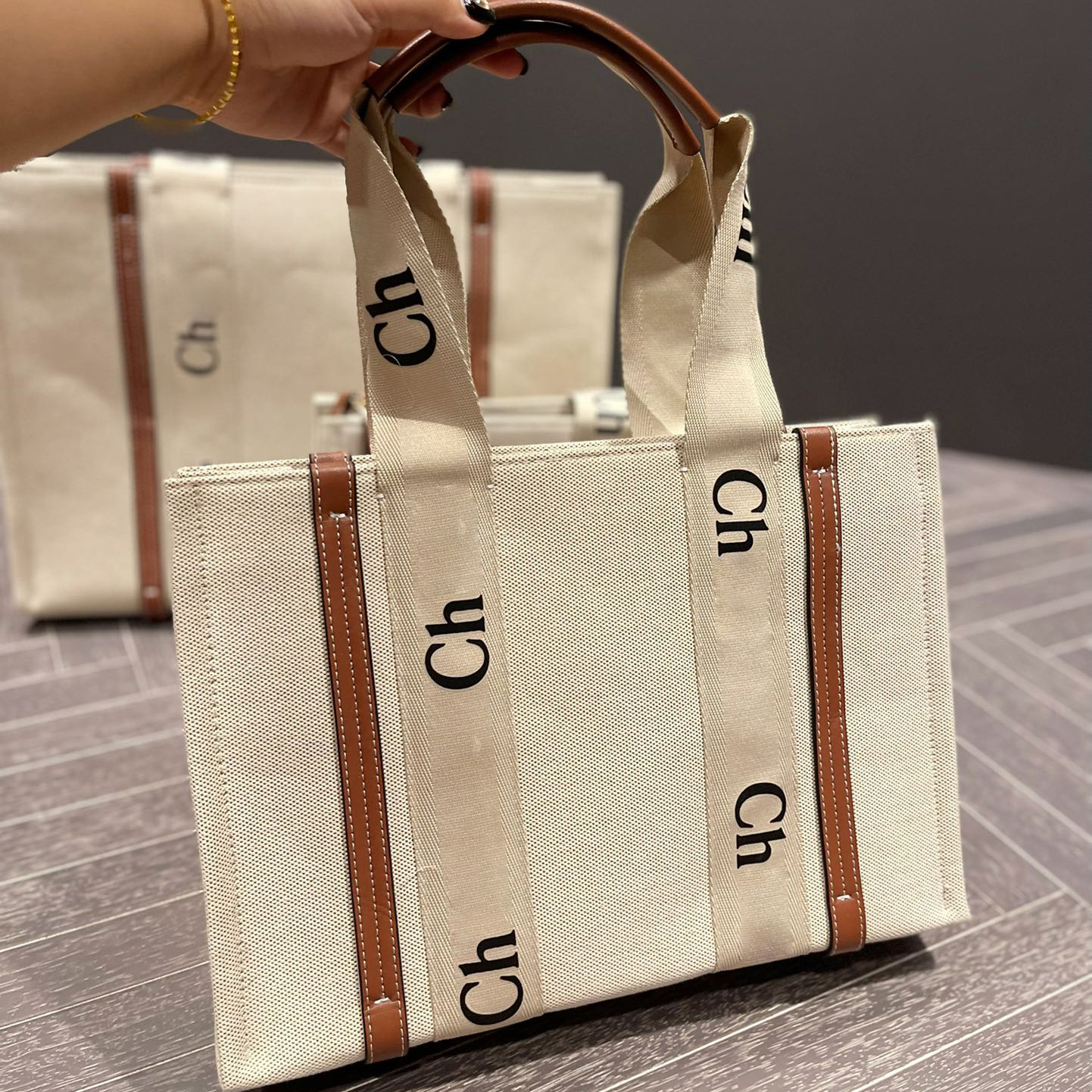 

New Canvas Tote Designer Bags Womens Summer Handbags with Shoulder Strap Beach Bag Wallets crossbody Shopping Designers Tote U.S. warehouse rush shipping, Chlo-37*26cm