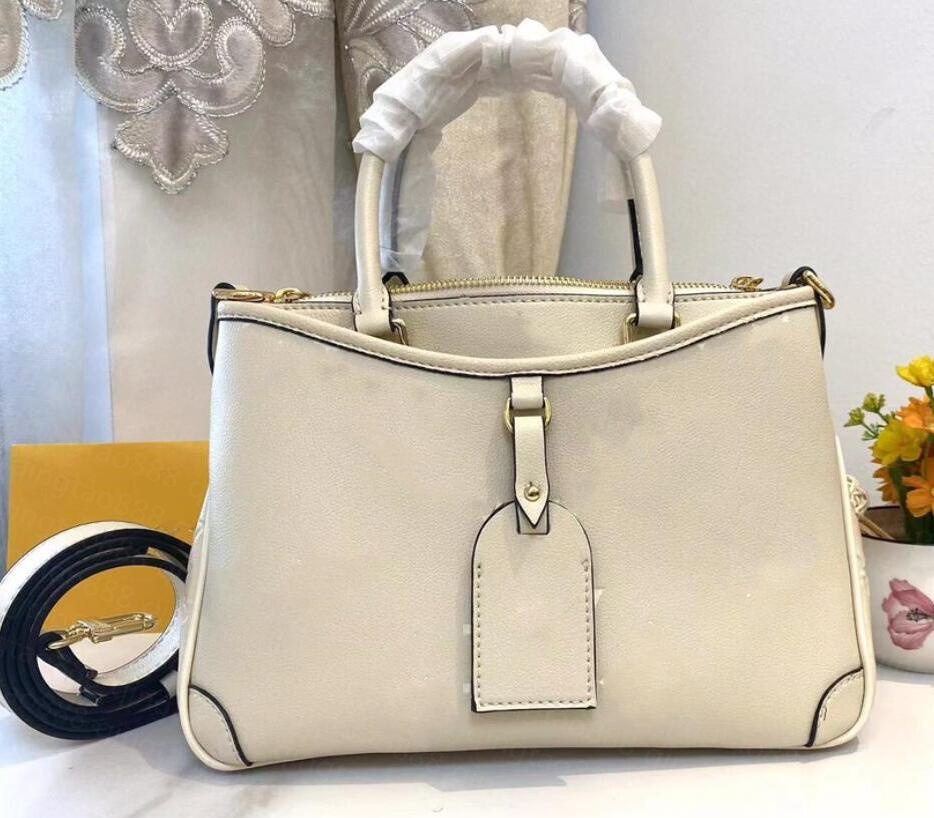 

Deisigner Genuine Leather Trianon houlder bag for women Chest pack lady Tote chains handbags presbyopic purse messenger bag Totes Hobo Cross body wallet, 28cm black