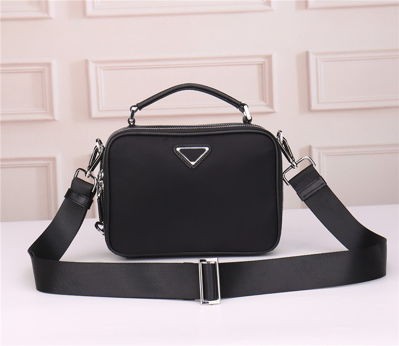 

Global Free Delivery Classic Luxury Set Canvas Cowhide Men's Shoulder Bag 2069 Best Product Strap Size 22cm 16cm 8cm, Black