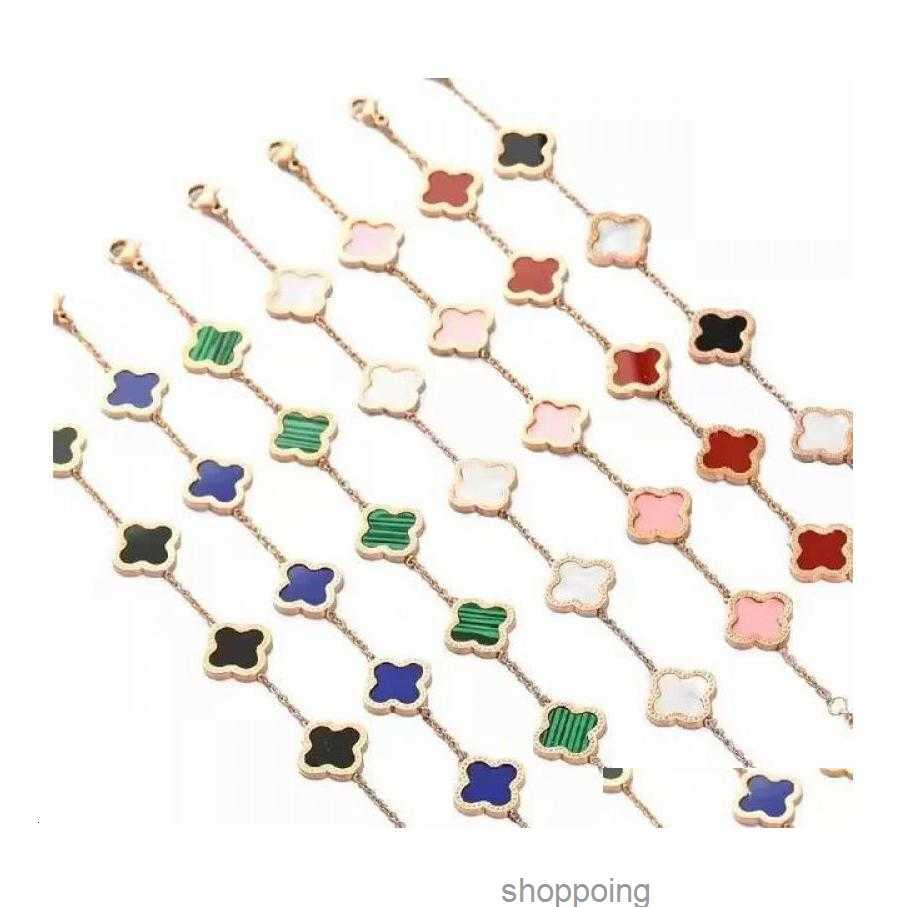 

Charm Bracelets Fashion Classic 4/four Leaf Clover Bangle Chain 18k Gold Plated Motherofpearl for Women Girl Wedding Mother Day Jewe Dh047ptkg