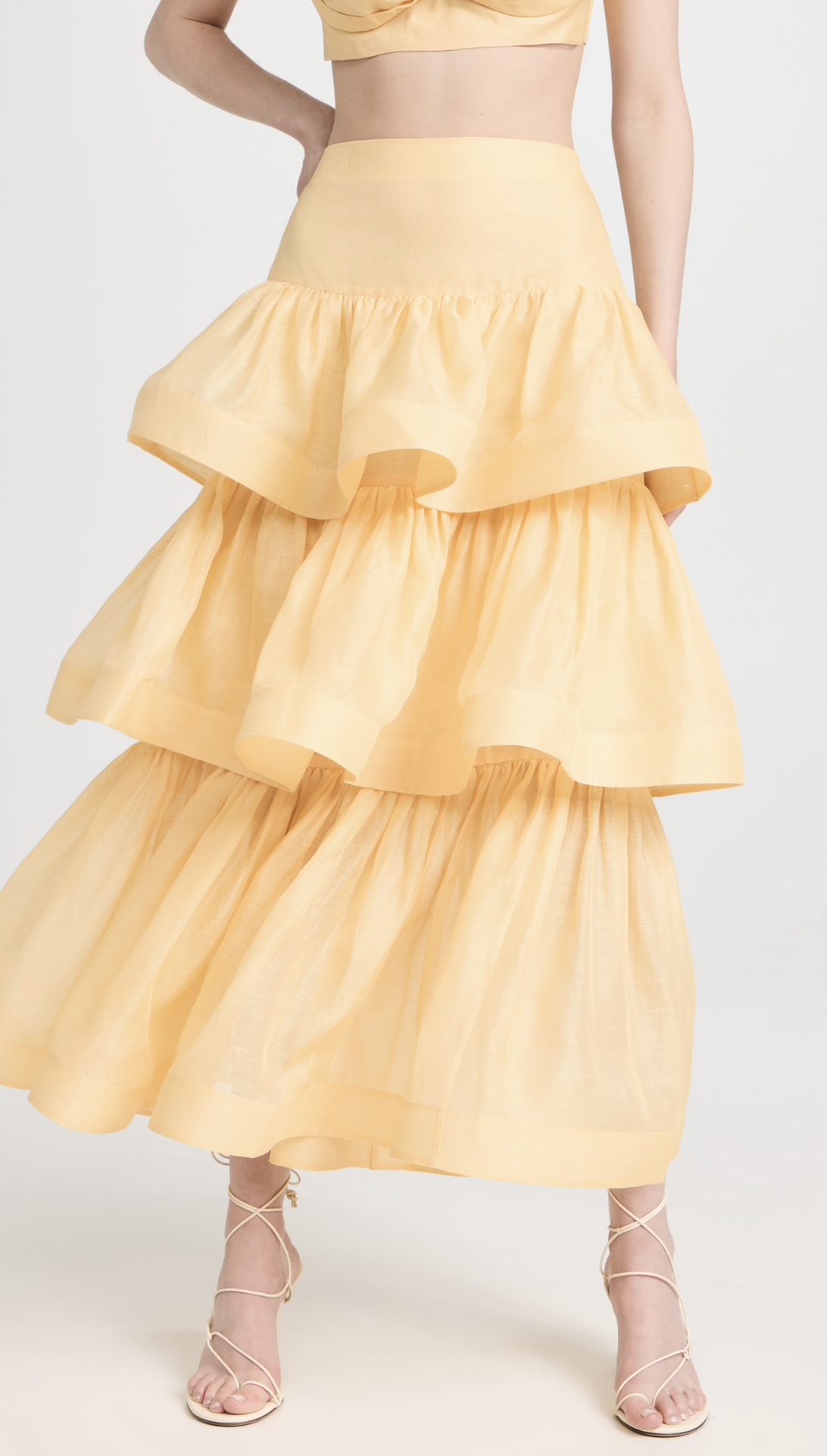 

Skirts 2023 Australian designer designs a new COASTER layered cake skirt skirt from the spring ready-to-wear collection, Yellow