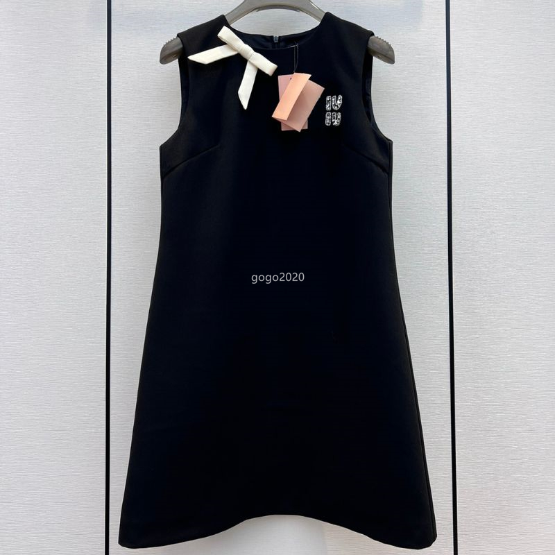 

23SS Women Designer Dress Tee Vest Shirts Dresses With Letters Beads Girls Milan Runway Jersey Tank Top A-line Mini Sleeveless Dress High End Designer Bow T Shirt, Black
