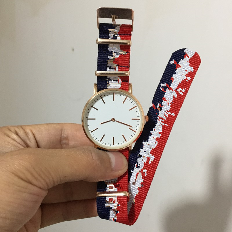 

Women Weave Canvas Strap Watch Lady Quartz Battery Clock Female Man Boy Girl Simplicity Luxury Brand Watches DW0050