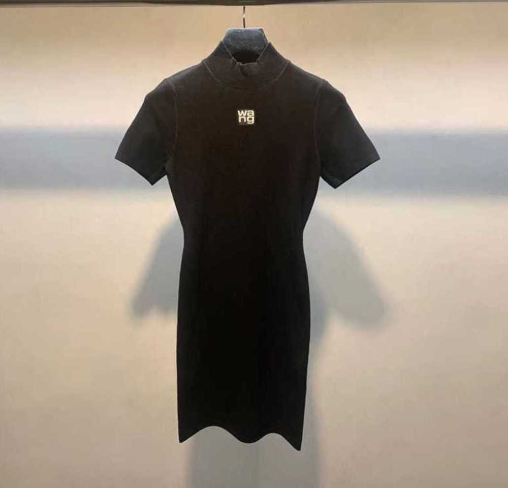 

designer Alexander spring summer Dawang' wrap skirt wangs versatile slim close waist black knitted short sleeve dress female Classic design Leisure design65ss, Black dress is tight