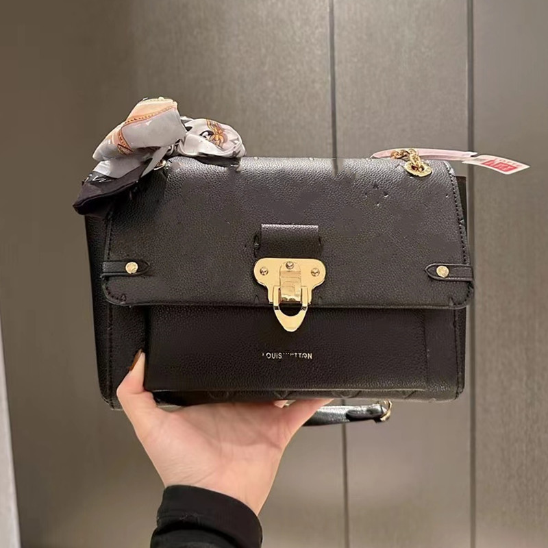 

New Embossed Messenger Bag Trend Classic Chain One Shoulder Retro Texture Women's Crossbody Bag, Black