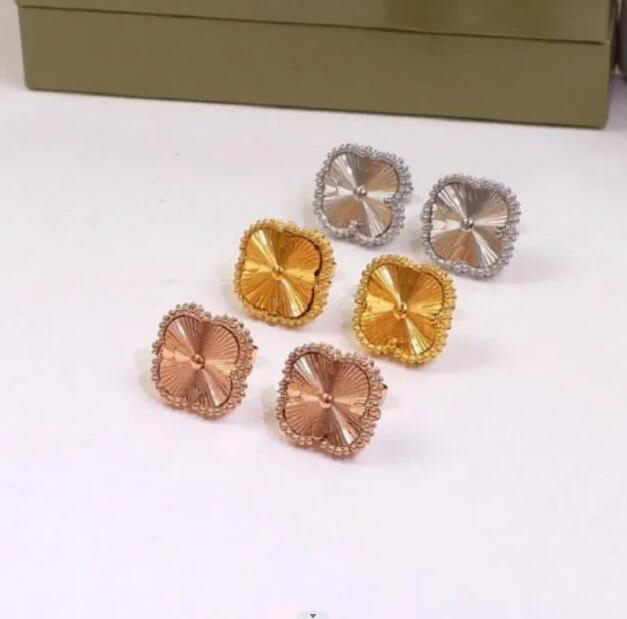 

designer earrings luxury earrings Luxury Designer Stud Earrings Four-leaf Clover Earrings Womens Fashion 18K Gold Earring Jewelry