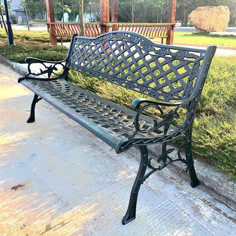 

European style white cast iron outdoor leisure park chairs, community villas, parks, courtyard squares, two person rest benches