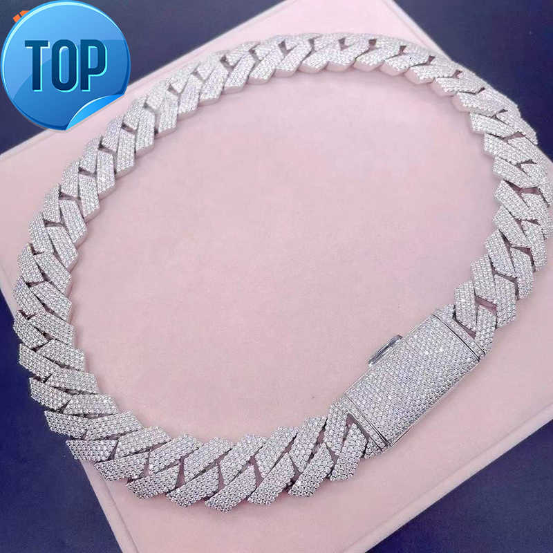 

Cuban fashion jewelry necklaces bracelet flawless VVS Moissanite Hip-hop fashion personality 18mm cuban chain