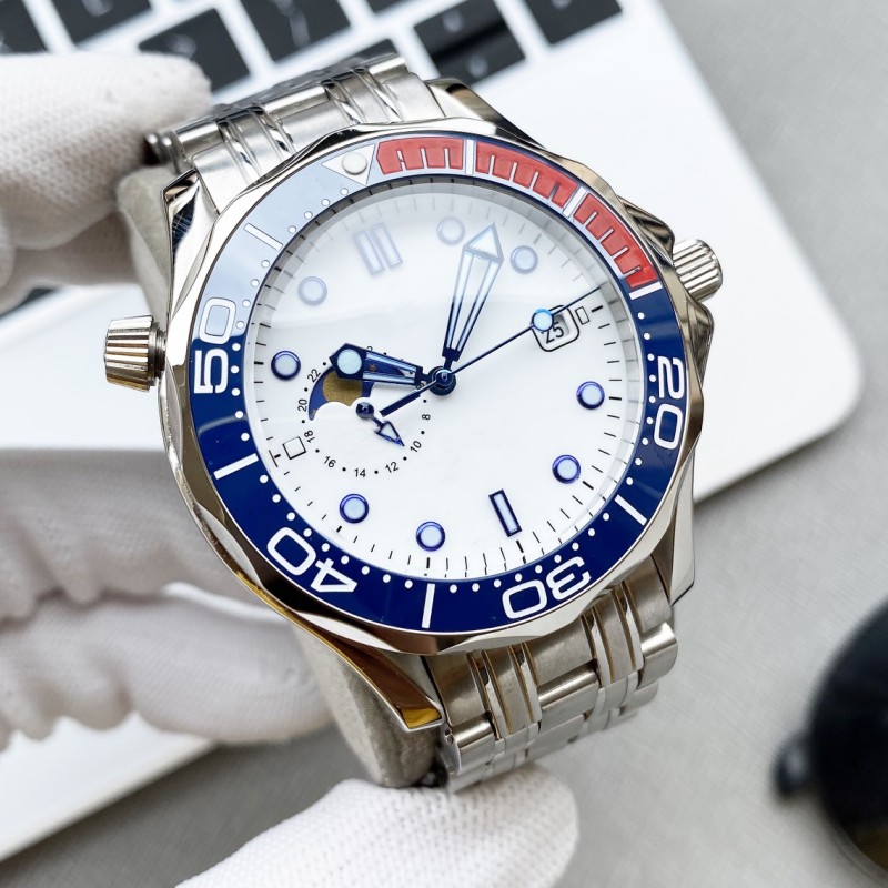 

The latest launch of Haima, 9 characters true moon phase, super luminous men's watch case 316 fine steel, Split