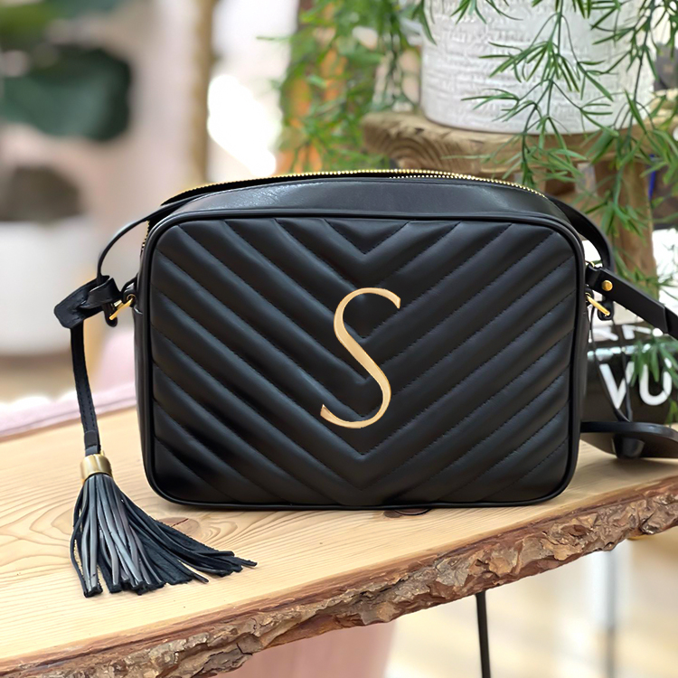 

LOU camera tassel quilting messenger bag yslity clutch 7a handbags Womens mens Designer tote Shoulder sling bags Genuine Leather saddle Luxury cross body red Bags, Brown