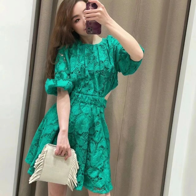 Robes décontractées M-aje Robe trapèze dos nu en crochet Mini robe évidée pour femme