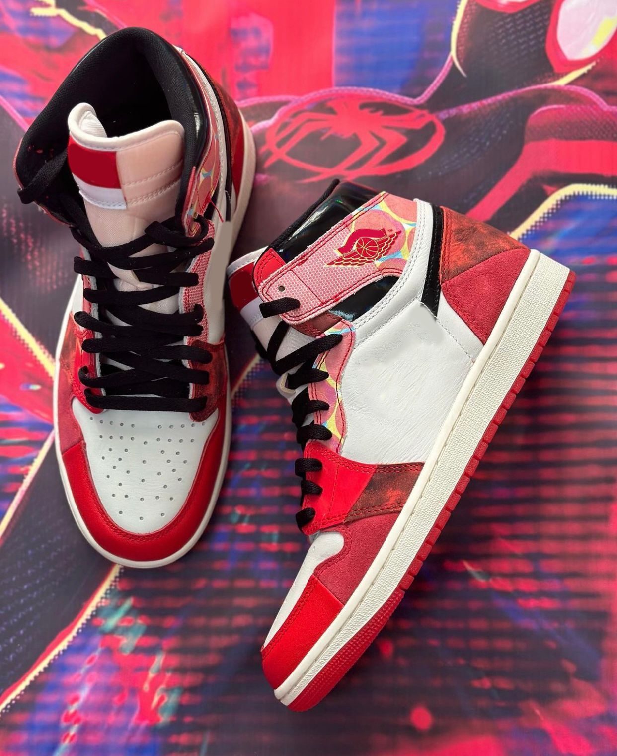 

1 1s OG Spider-Verse Mens Basketball shoes Spider Verse High University Red Black White Men trainers sports sneakers DV1748-601 With Box 2023, Color#26