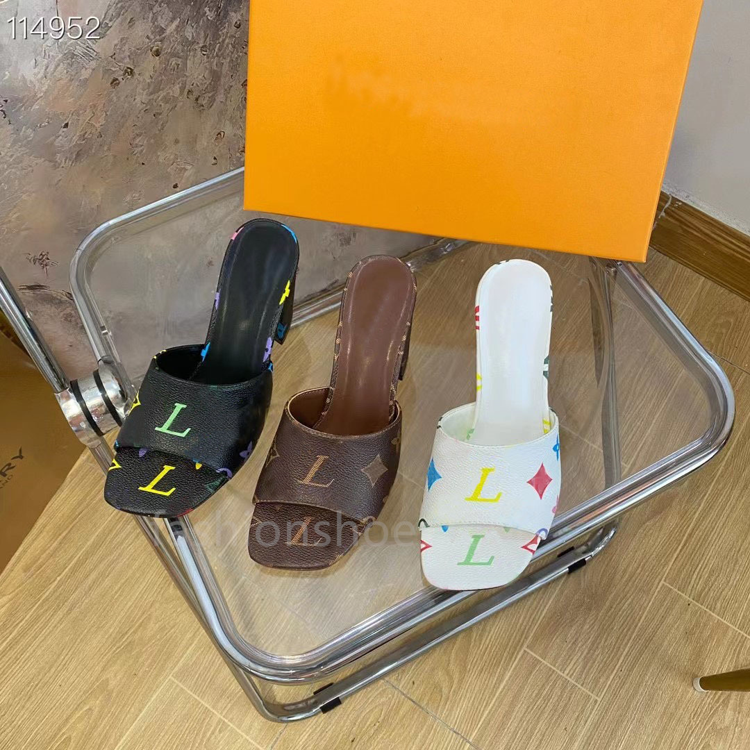 

Designer slippers Classic Sandals Genuine Leather Fashion Shoes Ladies slipper Beach height 6.5cm heel Flip Flops with dustbag size 34-42, Black