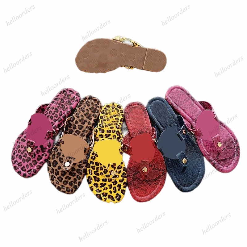 

Designer Slippers Tories Sandal Flip Flops Beach Shoes Pool Slippers Womens Cutout Pattern Flats Low Heels Fashion Luxury Rubber