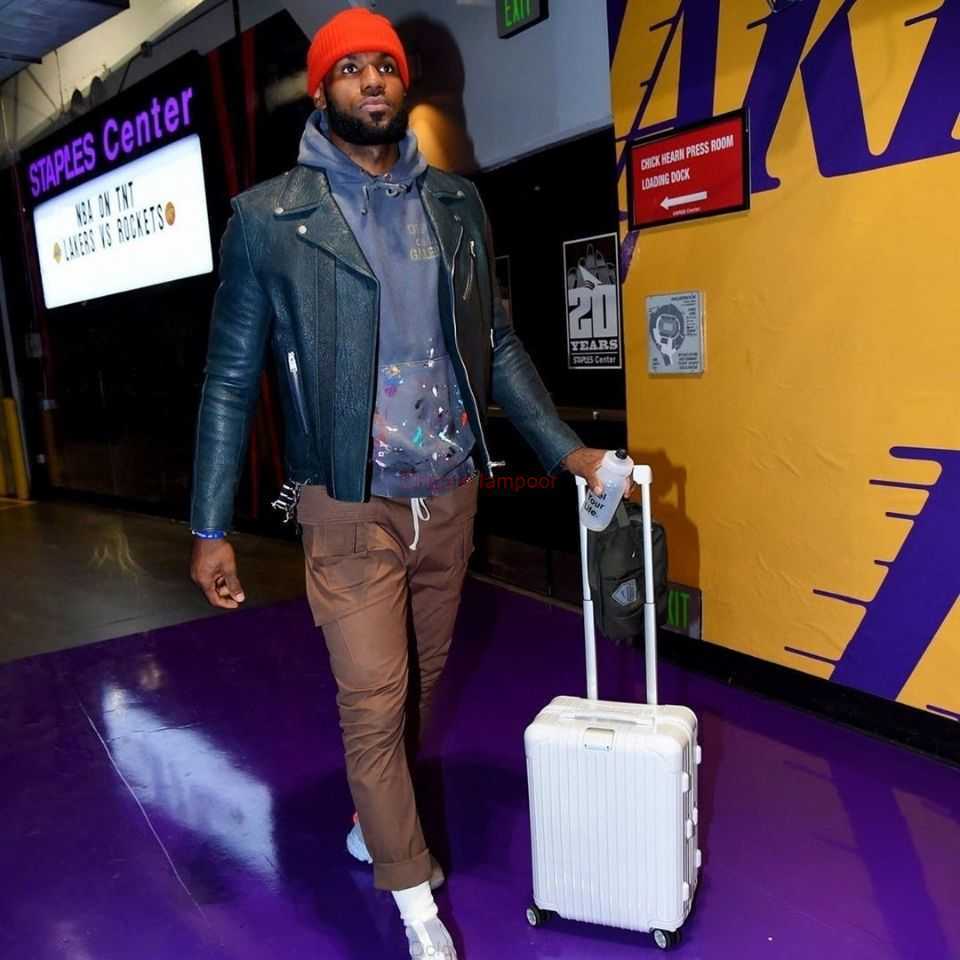 

Designer Clothing Galleries Hoodie Mens Sweatshirts Galleryes Depts Correct Edition Handdrawn Graffiti Speckled Letter Print Hooded Hoodie Casual Streetwear To, Shipping fee