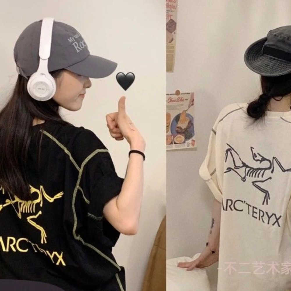 

Designer Fashion Clothing ARC TERYXES Tees Tshirt Four Needle Six Thread AR Archaeopteryx Correct Black Gold Edition Spliced Open Thread Design Front Rear Printed S, Milky white