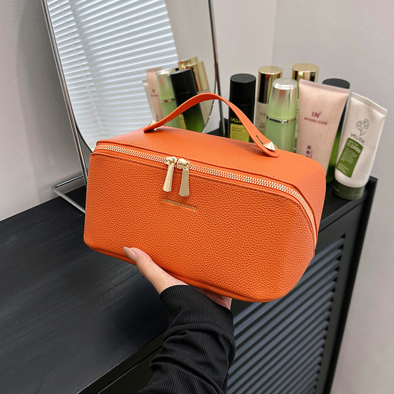 

Makeup Bag Large Capacity Portable Senior Sense Lychee Pattern Toiletry Kits Solid Color New Vintage Travel Makeup Organizer Bag