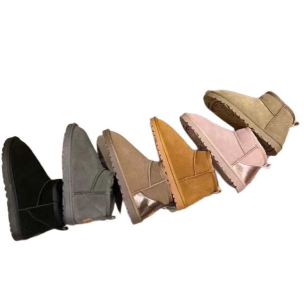 

2013 Australia Boots Autumn Winter Outside Women Snow Booties New Designers Men Brand Ankle Boot Classic Luxury Warm Fur Shoes Glitter Platform Shoe ug gsgss