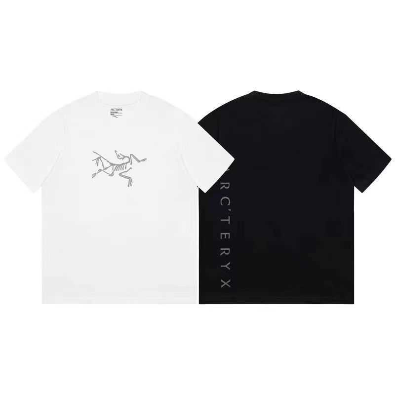 

Designer Fashion Clothing ARC TERYXES Tees Tshirt Summer New Archaeopteryx Skeleton Printed Short Sleeve Tshirt for Men Women Couples Simple Casual Trend Versatil, Beige