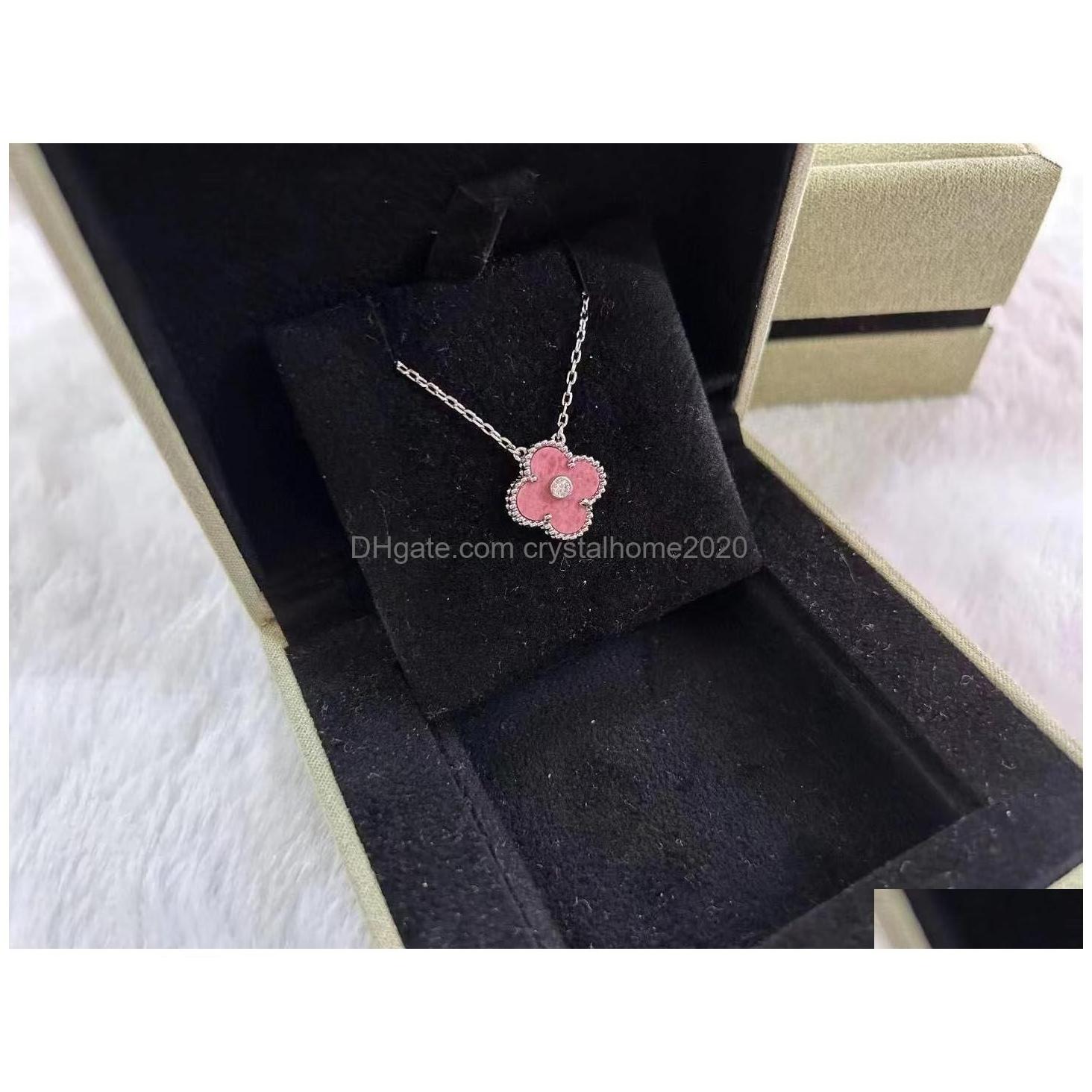 pendant necklaces luxury van esigner 18k gold cross chain rose pink clover 15mm 4 leaf flower choker necklac dhdpv