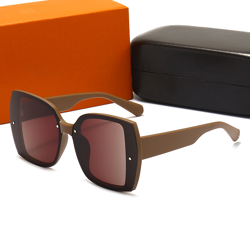 

Brand Women Men Sunglasses Designer Sunglasses for Women New Women's Polarized Sunglasses Fashion Casual Sunglasses Travel Holiday Shopping Sun Glasses 552