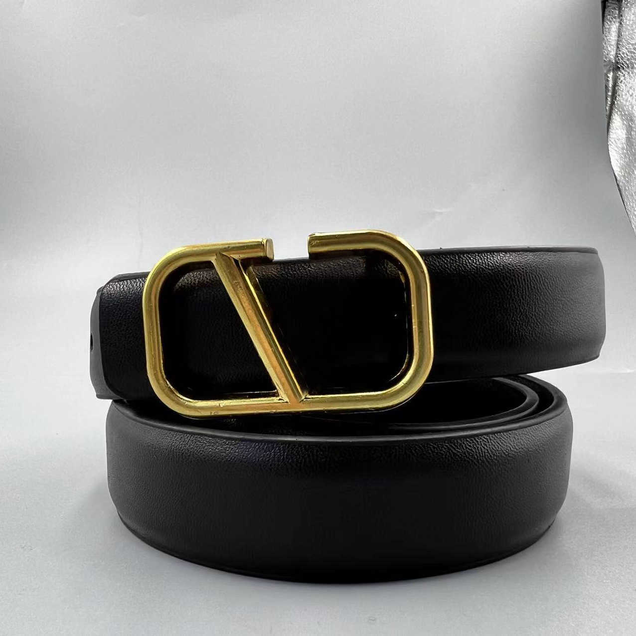 Luxury Women Leather Belt Fashion Classic Riveted Buckle Mens Womens Business Casual Denim Pants Belts Width 2.5cm Famous Designer Waistband High-qu