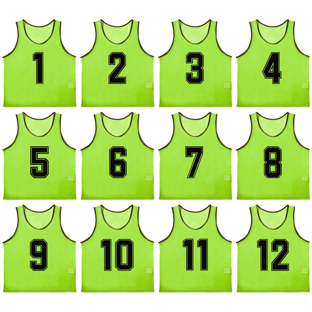 

Outdoor T-Shirts 12 PCS Adults Soccer Pinnies Quick Drying Football Jerseys Vest Scrimmage Practice Sports Vest Breathable Team Training Bibs 230518, Orange