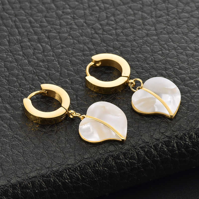 

Pendant Necklaces Charm LATS Luxury High Quality Stainless Steel White Shell Earrings for Women Punk Gold Color Heart Hoop Earring Fashion Jewelry AA230526