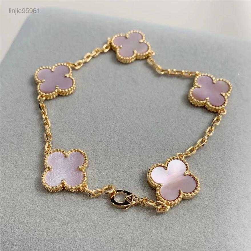 

2023 Luxury Clover Designer Bracelet Mother of Pearl 18k Gold Brand Love Bangle Charm Bracelets Shining Crystal Jewelry for Wom2914