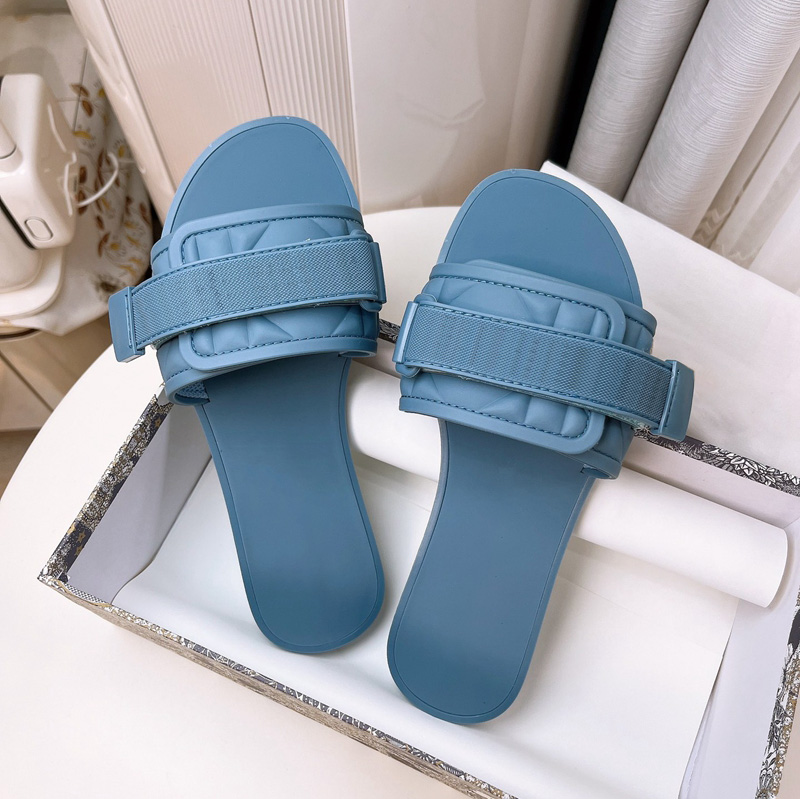 

Woman Black White Quilted Leather Slide Slippers Adjustable Nylon Band Sandals Fashion Flat Lady Slides Summer Beach Rubber Sole