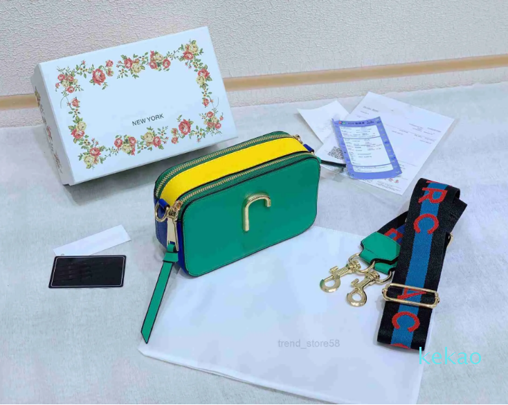 

Backpack Style Designer Luxurys Designers Fashion Flap Bags Womens Quilted Shoulder Bag Gold Chain Leather Crobody Hbags Purses Black T