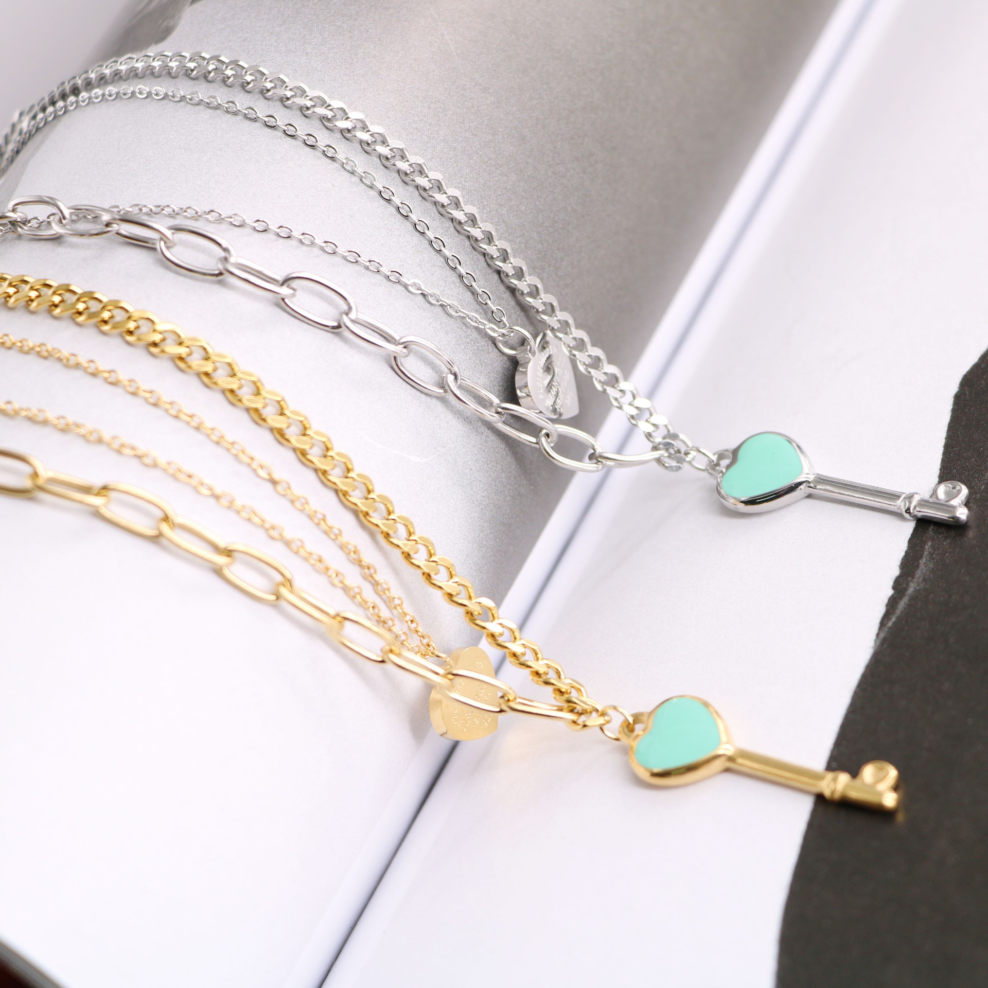 

T Home Titanium steel 18k gold high-quality classic blue dripping key Love double layer necklace women's fashion collarbone chain holiday gift preferred