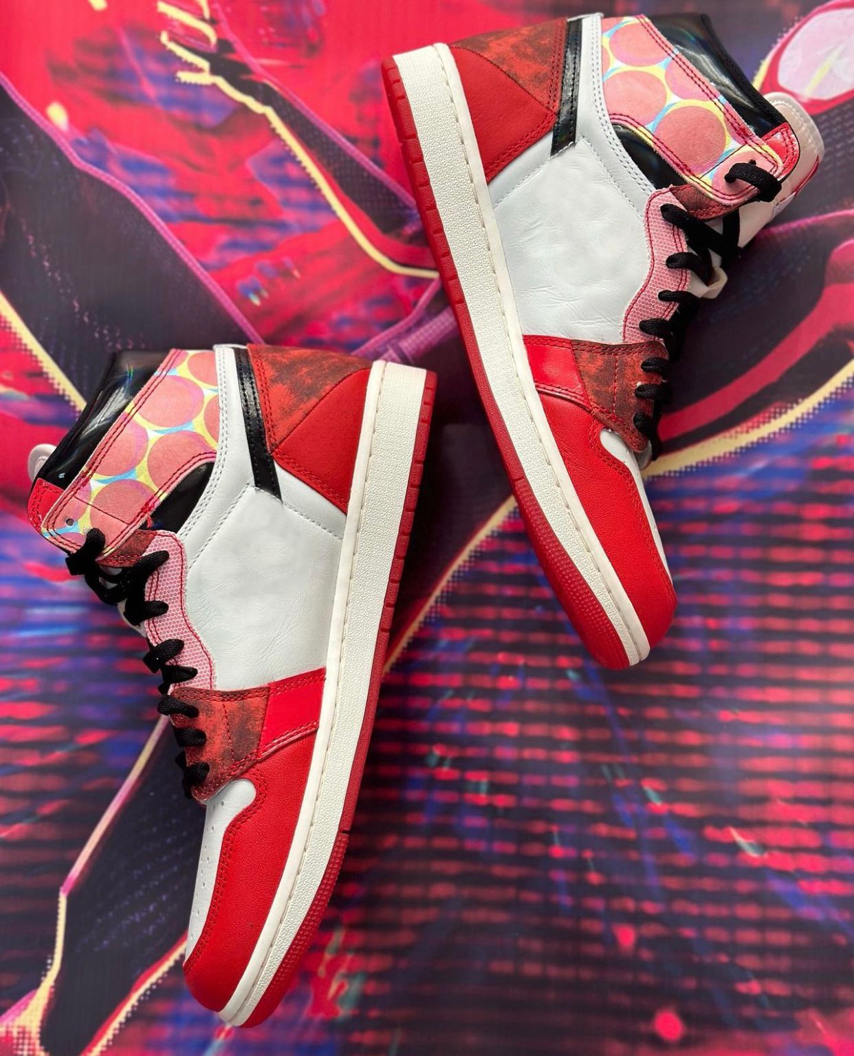 

10 days arrive Mens Basketball Shoes Outdoor Authentic 1 1s High quality Og Spiders Man Dv1748601 SpiderVerse Sports Sneakers Trainers Men Red White with Original si, Color#1