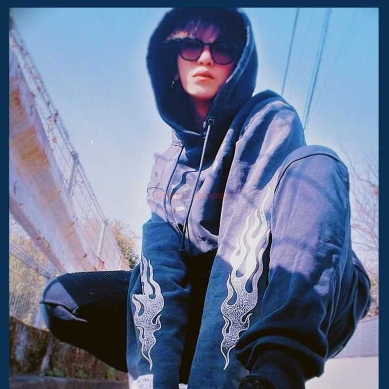 

Designer Clothing Galleries Hoodie Mens Sweatshirts Galleryes Deptshoodie Flame Kylin Arm High Street Letter Pullover Hoodie Casual Streetwear Tops Pullover jac, Shipping fee