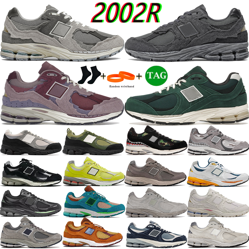 

New 2002R mens womens running shoes protection pack rain cloud Black Grey Pink Bone Light Aluminum Sulpher Yellow basement olive camo phantom designer sneakers, 05 basement grey