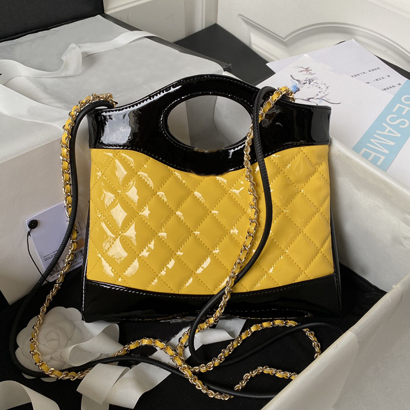 

AAAAA Designer Bag woman bag Classic Clamshell Chain Shoulder Bag Women's Crossbody Bag Backpack Leather Fashion bag C0113