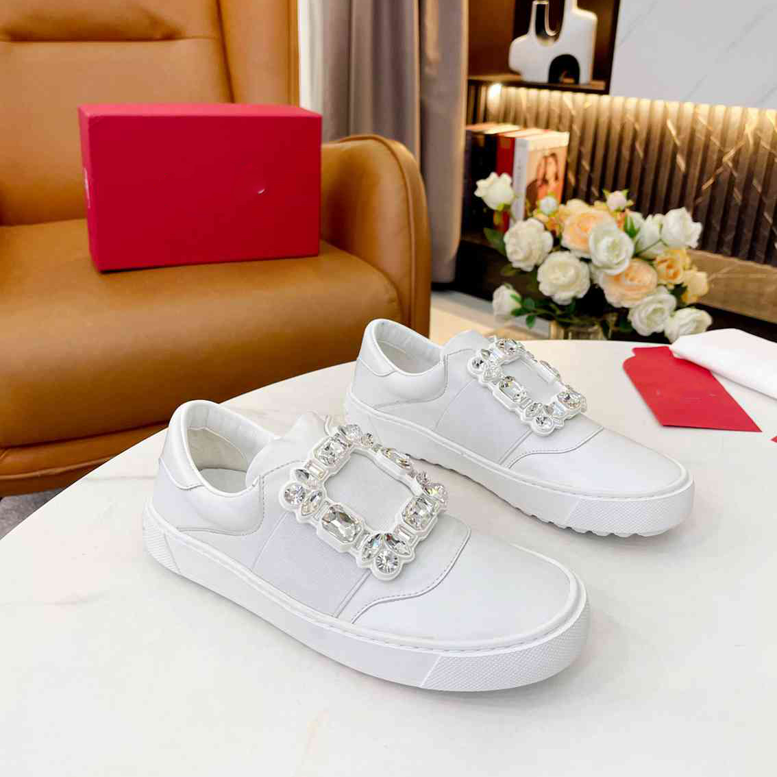 

Designer Sneakers Running Shoes Fashion Luxury Roger Sneaker Women Sports Shoe New vivier fgnv