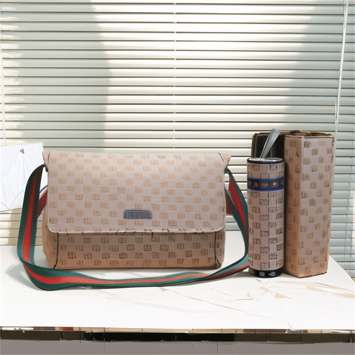 

Diaper Bag Designer High-quality Mom Bag 3-piece Set Portable Brand Mom Bag Stroller with Travel Care bag G28