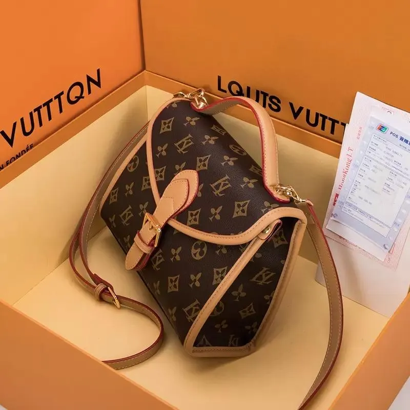 

Women Messenger Bags Designer European and American Retro Single Shoulder Presbyopic Nurse's Pouch Large Capacity Bag, Brown