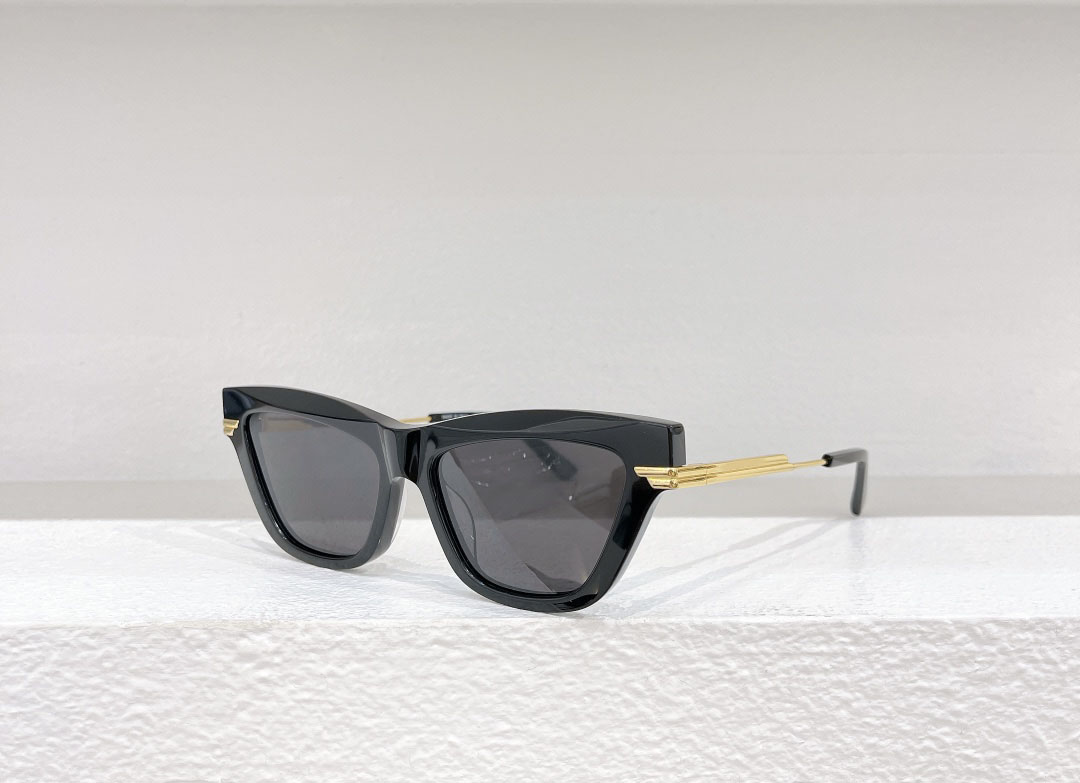 Hommes lunettes de soleil pour femmes dernière vente mode lunettes de soleil hommes lunettes de soleil Gafas De Sol verre UV400 lentille avec boî