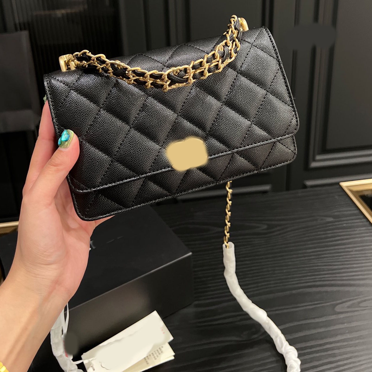 

Flap bag Chain Crossbody Luxury Designer Brand Bags Fashion Shoulder Handbags High Quality Women Letter Purse Phone Wallet Metallic WOC, Black 19x10cm