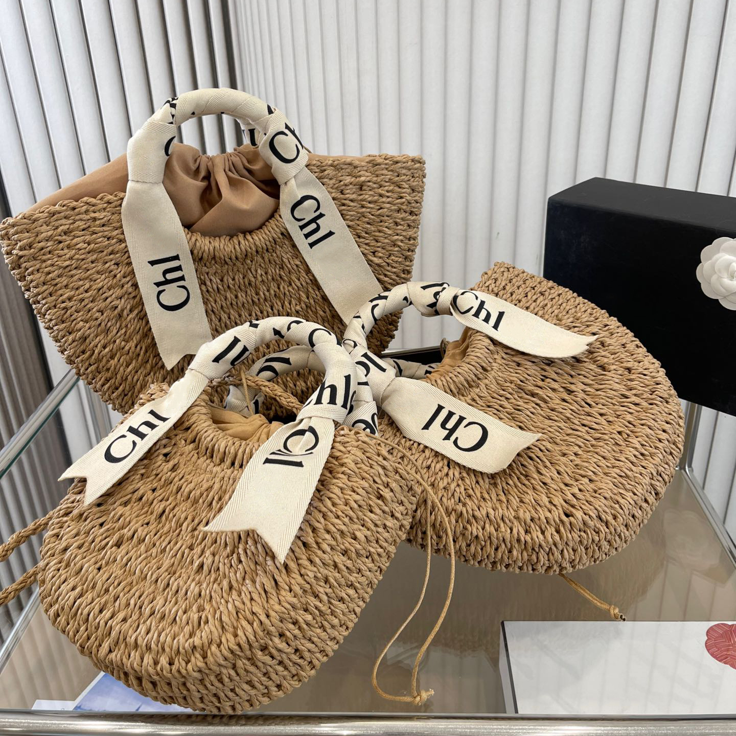 

designer summer beach bag woven tote raffia bags Vacation purses designer woman handbag Vegetable Basket luxurys fashion lady clutch Classic Girl Handbags, Beige
