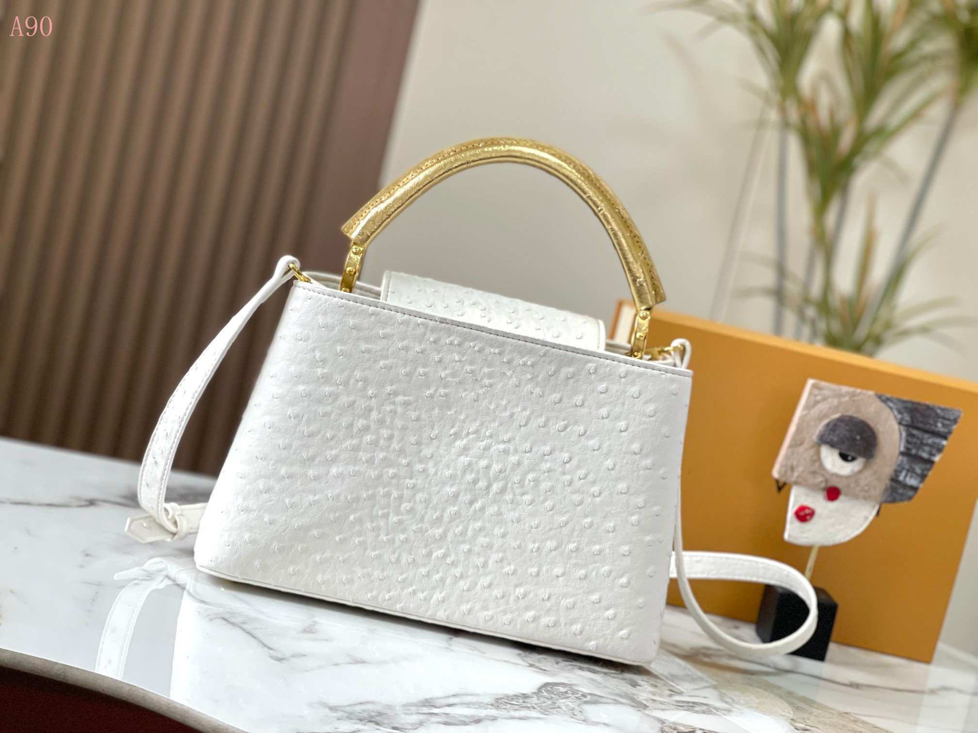

Luxury designer Women handbags purses high quality bag genuine leather pochette Capucines ostrich leather handbag shoulder bags crossbody, Yellow