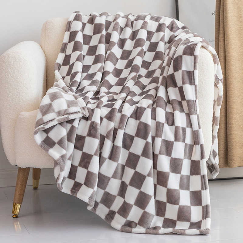 70x100cm Small Plaid Blanket for Sofa Yoga Office Coral Fleece Throw Blankets Adult Kid Pet Thin Warm Soft Warm Bedspread-image-867553594