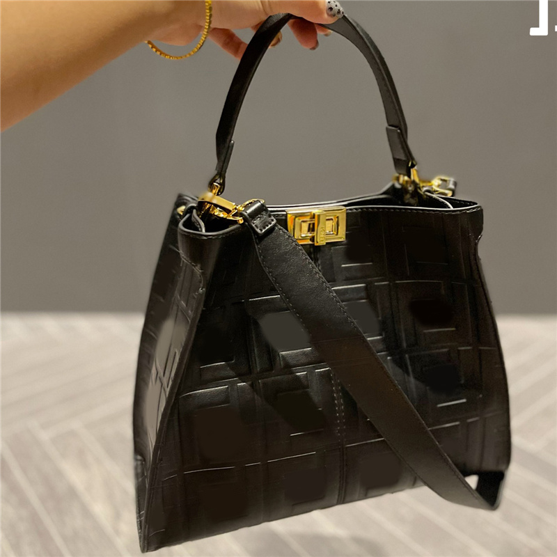 Sacs à bandoulière en cuir mignon 30CM avec fourre-tout de broderie de lettre femmes moyen concepteur sous les bras rabat sacs à main marron Mini