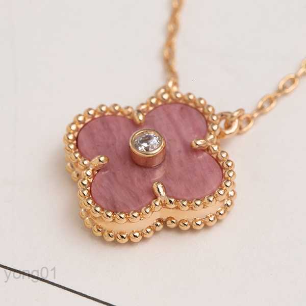 

Four Leaf Clover Necklace Natural Shell Gemstone Gold Plated 18k Designer for Woman T0p Highest Counter Advanced Materials Jewelry Gift Girlfriend with Box 025