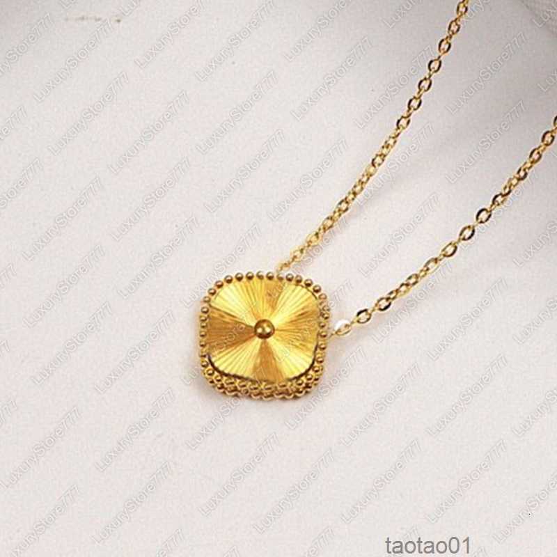 

Gold Leaf Clover Necklace Letter Steel Jewelry Girl Best Wedding Gifts Parties Chains Iced Out Chaind8uq